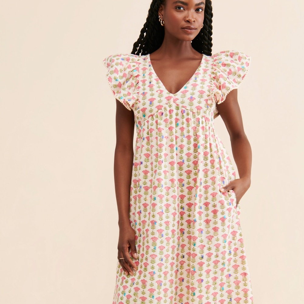 SAYLOR Cream Pleated A-Line Maxi Dress